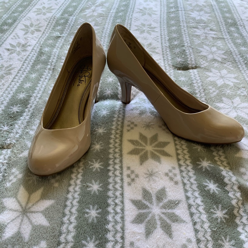 Lifestyle 2 inch Heels